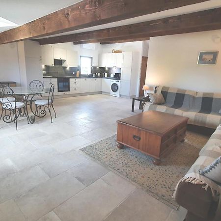'Au Coeur Des Vignes' - Private Apartment & Garden Magalas 外观 照片